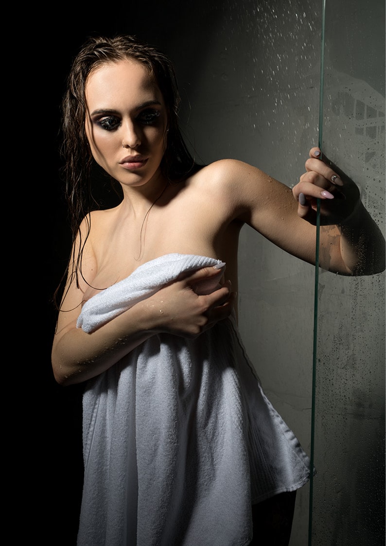 Andrey Guryanov MicroMAG - Anastasia Bondareva - Issue 1