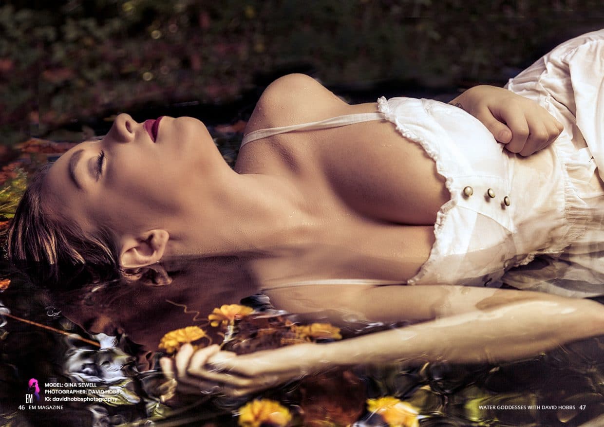 EM Magazine - December 2021 - Water Goddesses