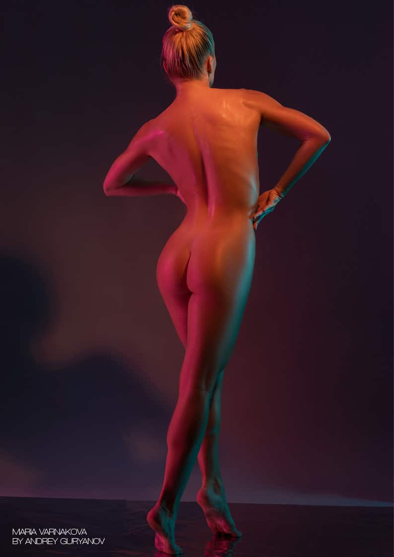 Nudes Art Magazine - December 2022 - Maria Varnakova
